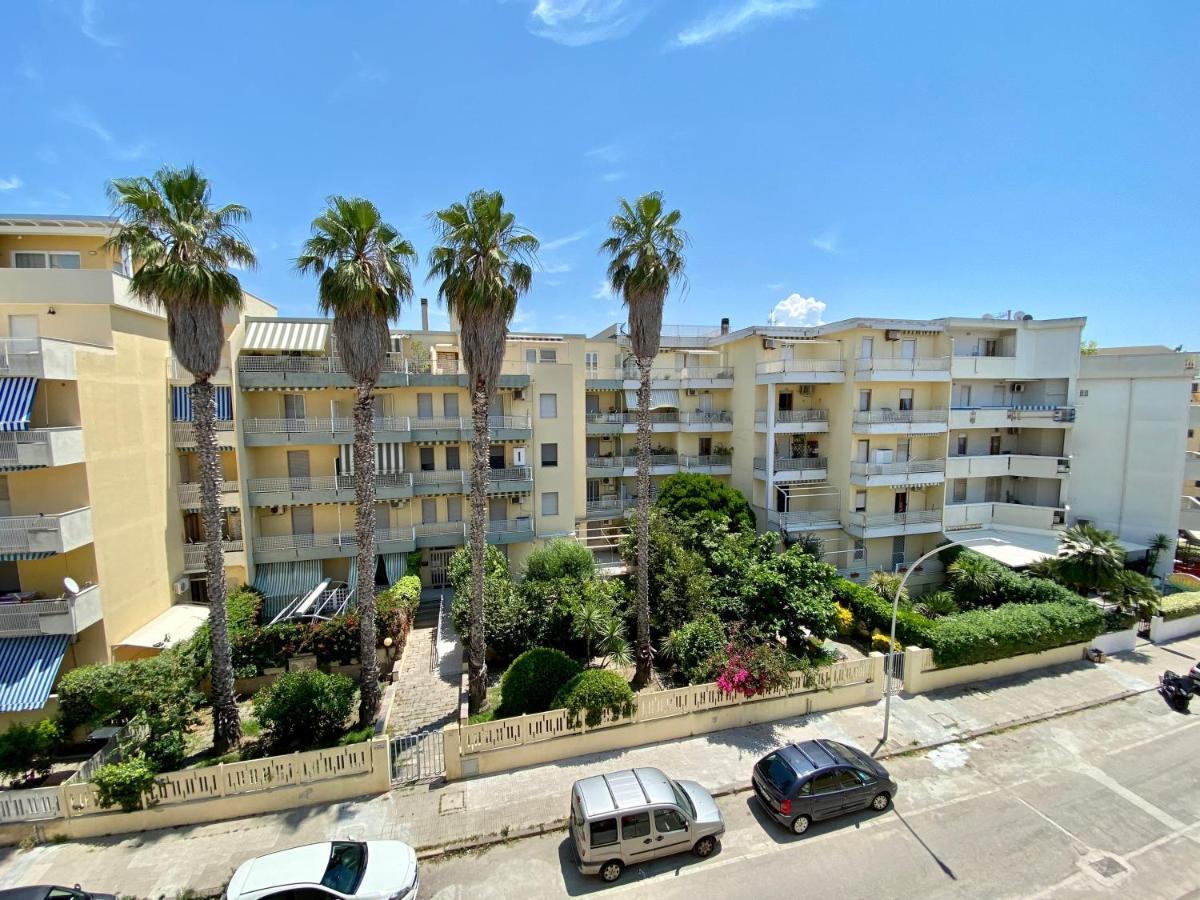 Апартаменты Residenza Le Quattro Palme Альгеро Экстерьер фото