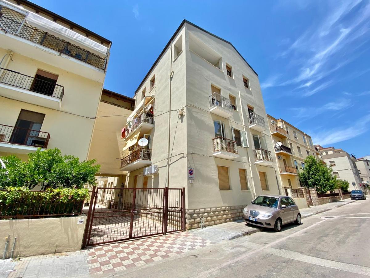 Апартаменты Residenza Le Quattro Palme Альгеро Экстерьер фото